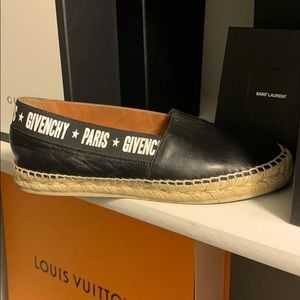 Givenchy Flats